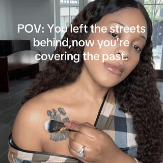 💙Final 3 Hours: 60% OFF 🔥Skinily™ VelvetFix Cushion – Natural Matte, All-Day Hold